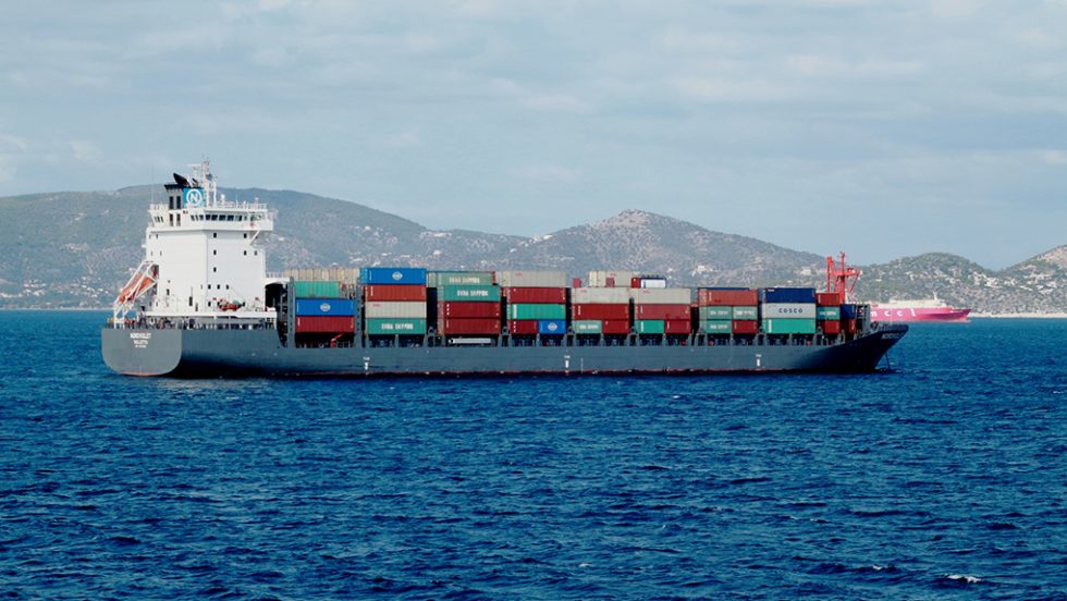 cargo ship emporika ploia